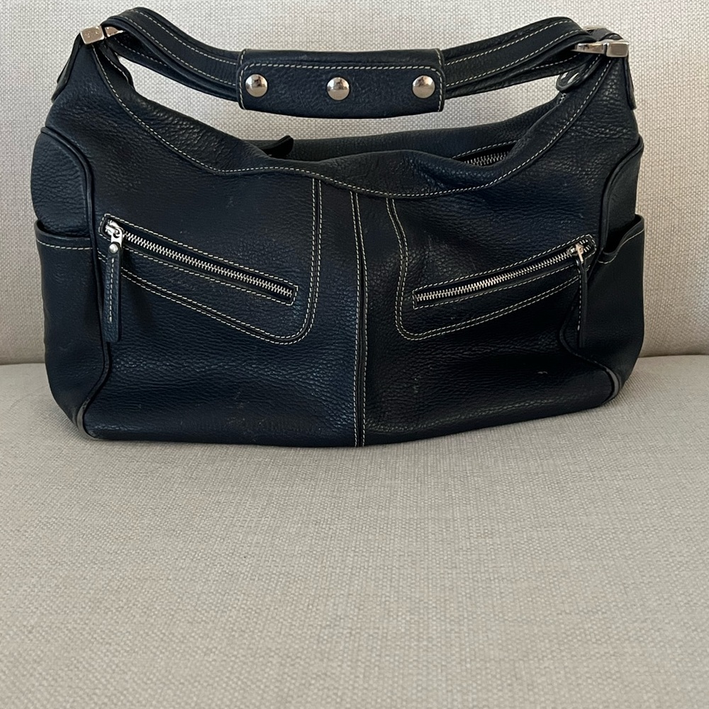 Vintage Tod’s Navy Leather Medium Shoulder Bag,